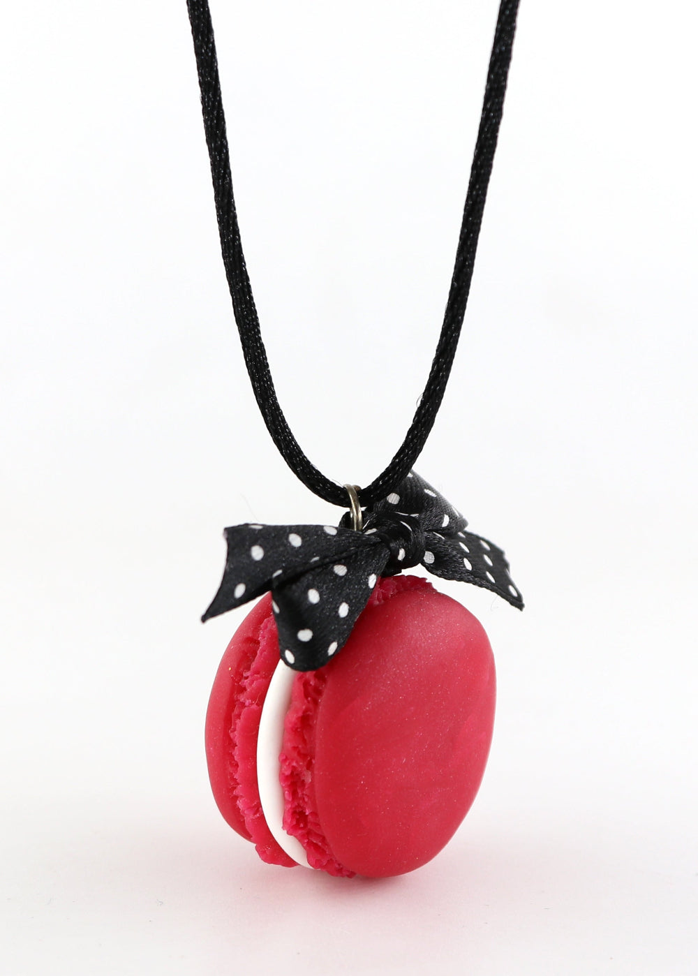 Collier Macaron polymère Ceriz sur le gato 77