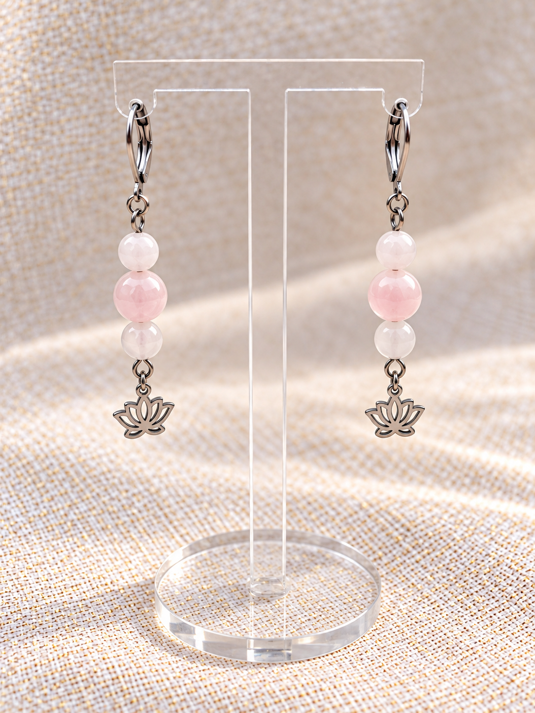 boucles d'oreilles quartz rose pierres naturelles lotus ceriz sur le gato