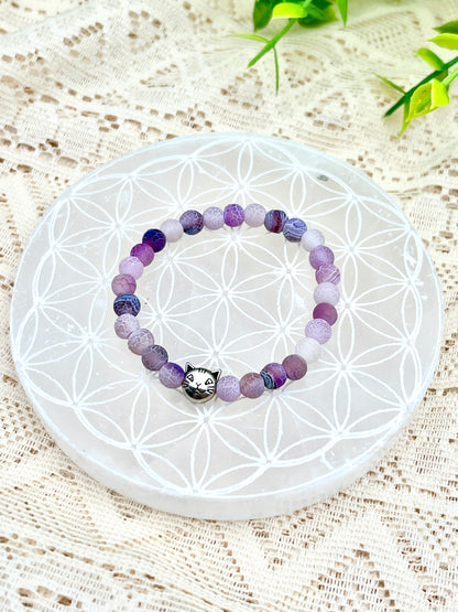 Bracelet enfant en agate craquelée avec chat argenté