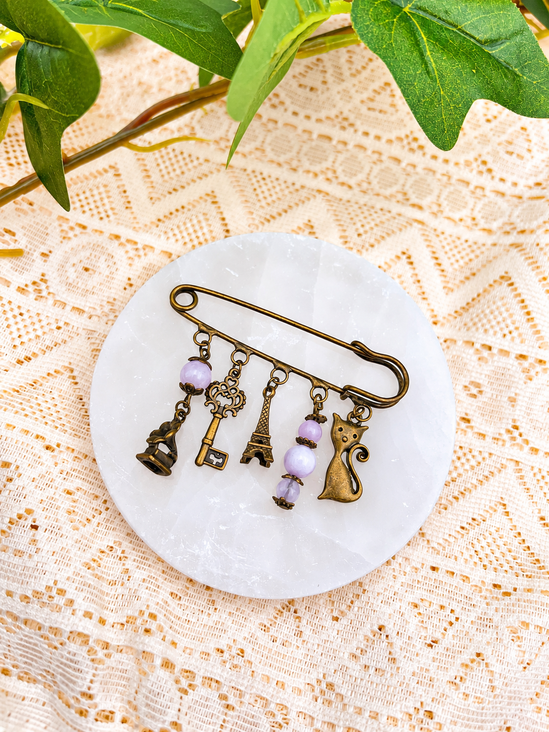 broche breloque chat paris angelite vintage